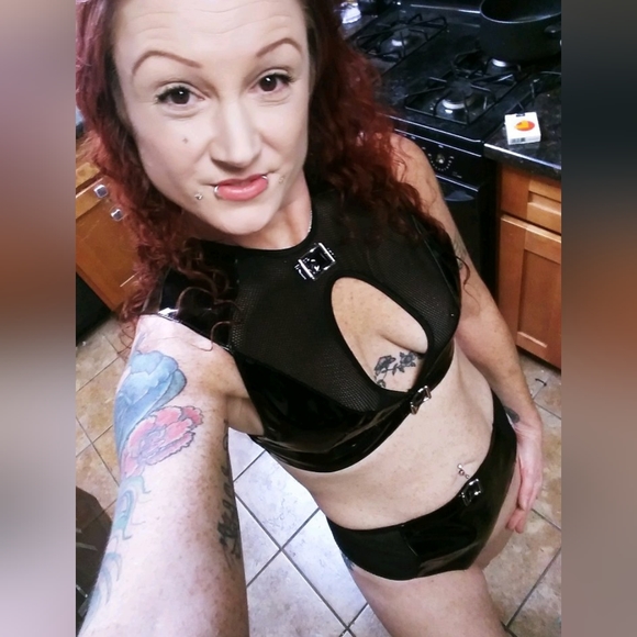 Dolls Kill Other - Sexy Dolls Kill Wet Look Vinyl & Mesh Crop Top & Booty Shorts Set (M)
